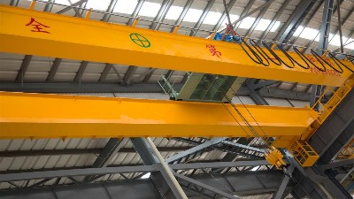 起重機操作過程中為什么嚴禁斜拉斜吊？ 安全事故多產(chǎn)生于違規(guī)作業(yè)